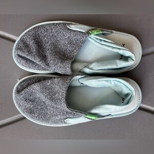 Sanuk Girls Size 13-1 Sling Back Yoga Sandals Shoe Summer Spring